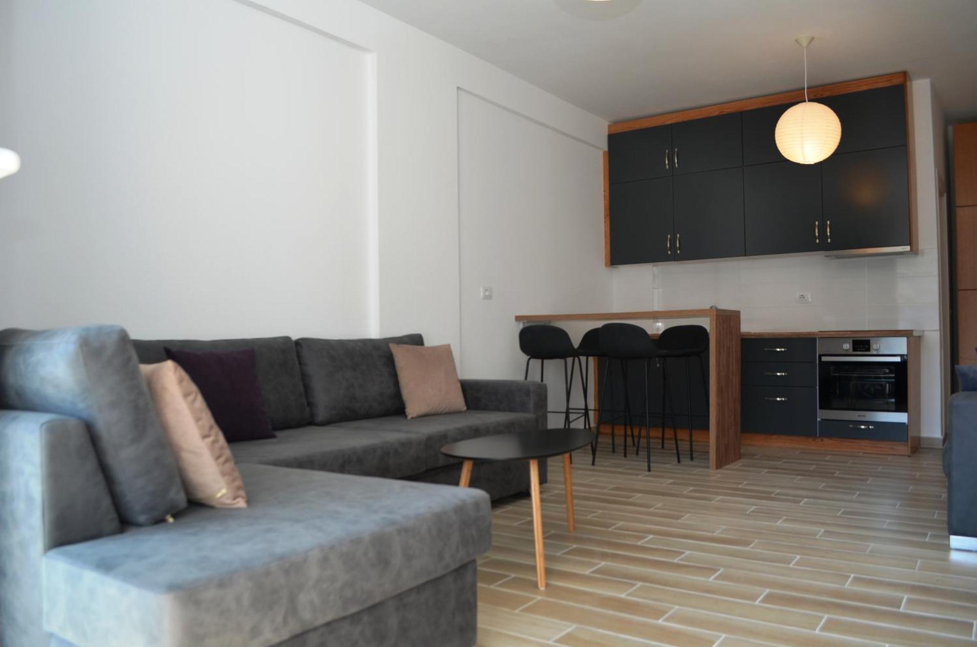 Brand New Apartments ซารานเดอ ภายนอก รูปภาพ