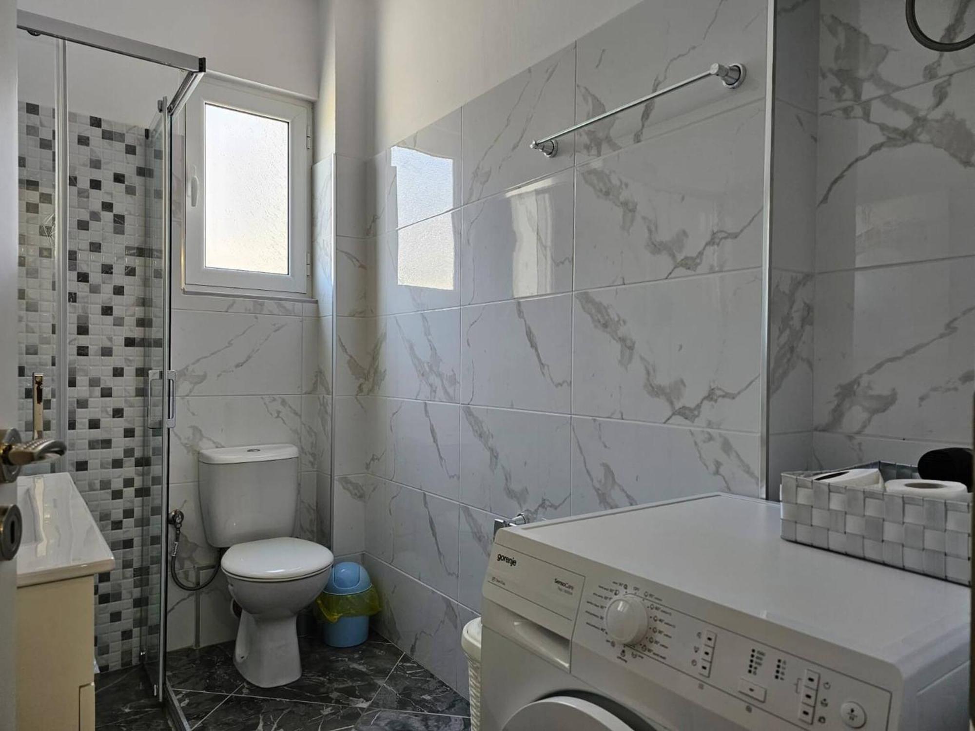 Brand New Apartments ซารานเดอ ภายนอก รูปภาพ