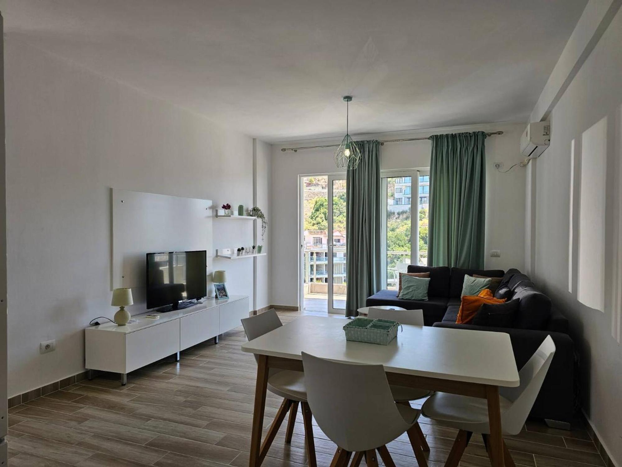 Brand New Apartments ซารานเดอ ภายนอก รูปภาพ
